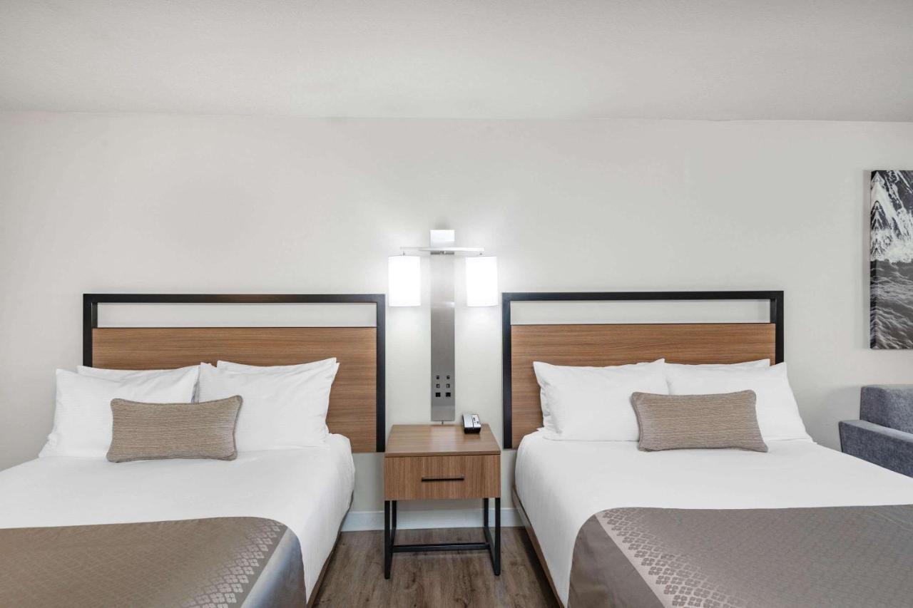 Wyndham Garden Сан-Диего Экстерьер фото
