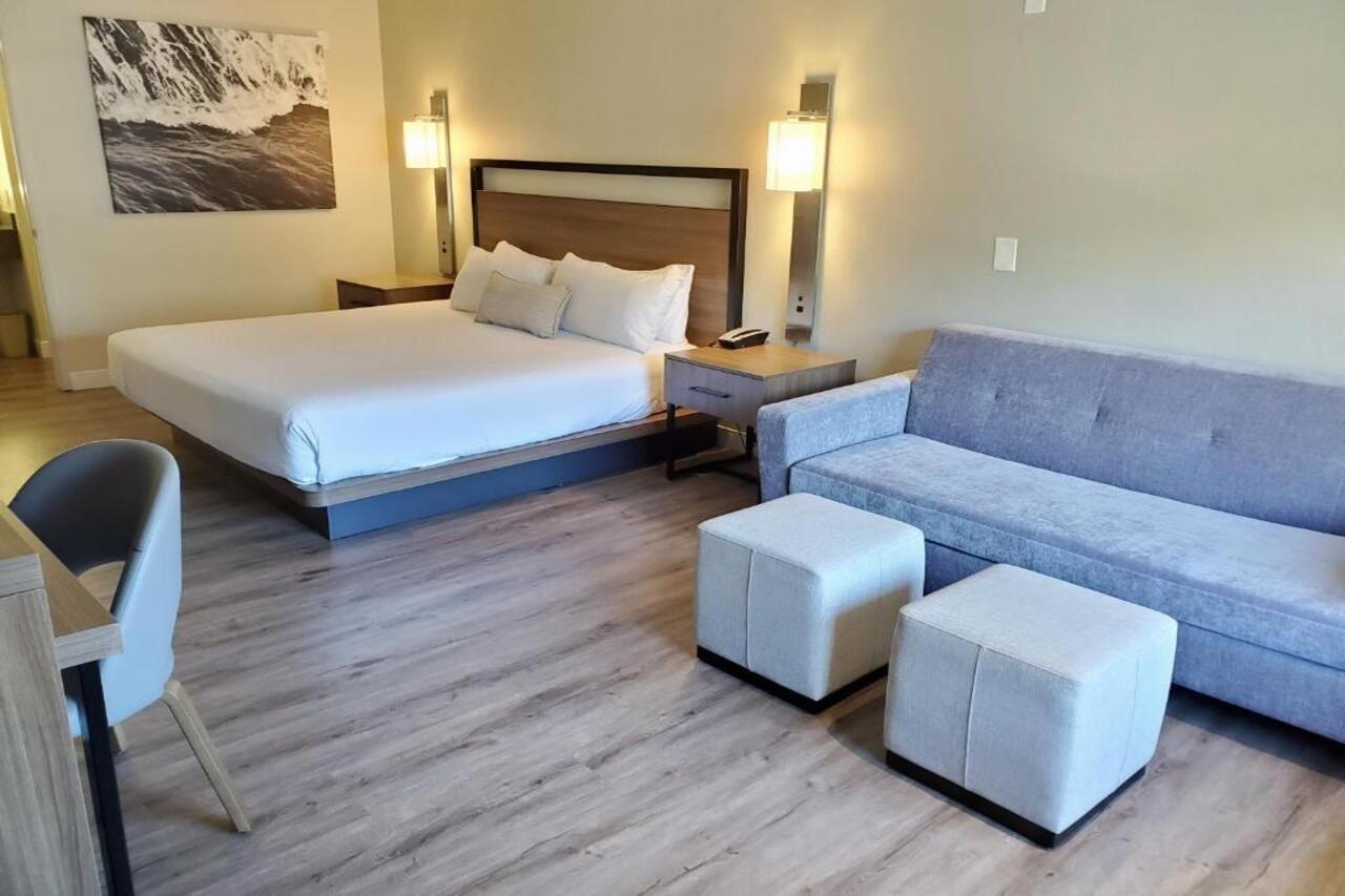 Wyndham Garden Сан-Диего Экстерьер фото