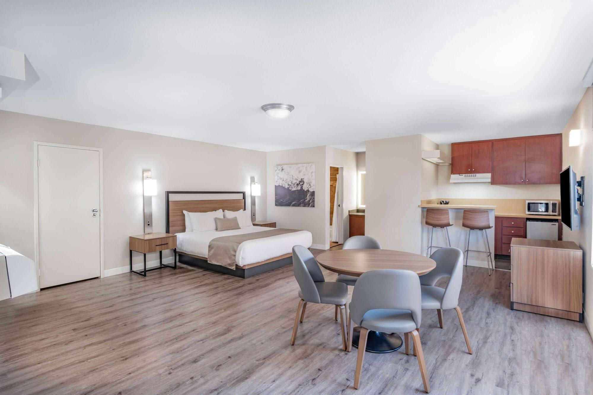 Wyndham Garden Сан-Диего Экстерьер фото